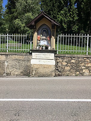 cappelletta corso milano 1