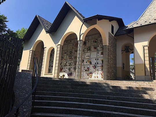 cimitero 7