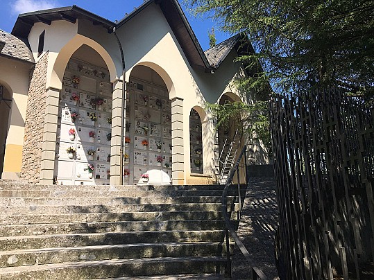 cimitero 9