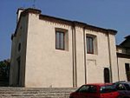 150px-Chiesa_di_Santa_Maria_Assunta_in_Daverio