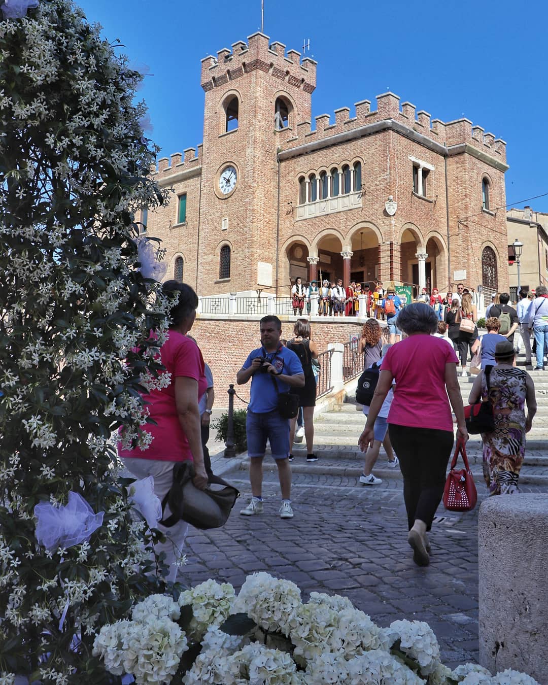2019-06-17 08.22.11 2068064582586577549_mondolfomarottaphotowalk
